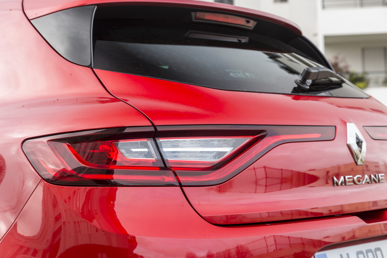 Yeni Renault Megane Canl� Resim Galerisi