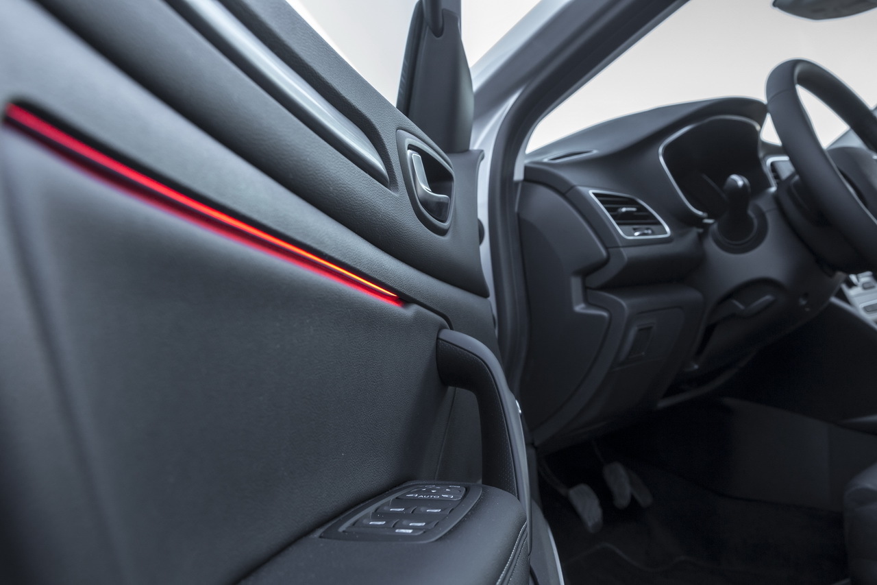 Yeni Renault Megane Canl� Resim Galerisi