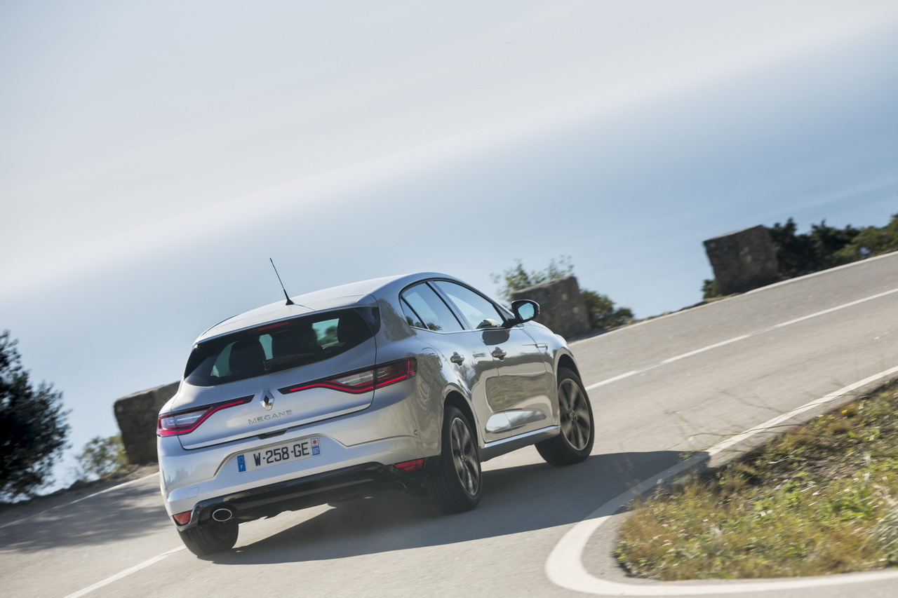 Yeni Renault Megane Canl� Resim Galerisi