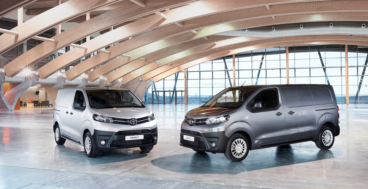 Yeni Toyota Proace Van 2016