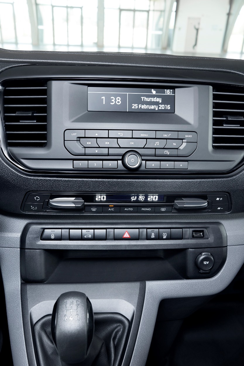 Yeni Toyota Proace Van 2016