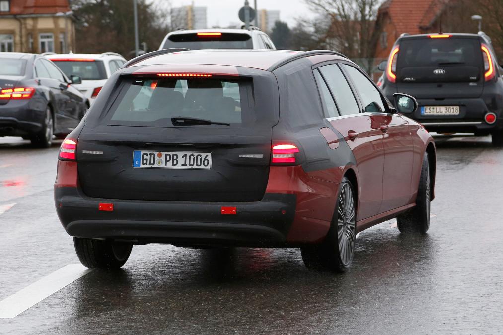 2016 Mercedes E Serisi Estate Hafif Kamuflajl� Resim Galerisi 