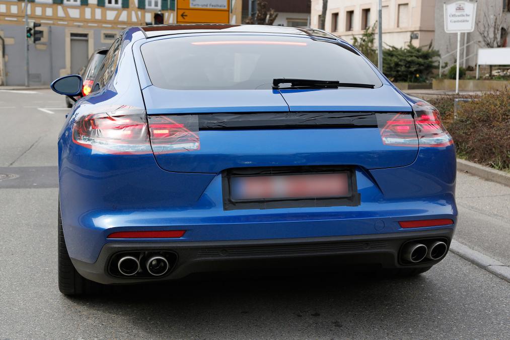 2016 Porsche Panamera �n Prototip Resim Galerisi