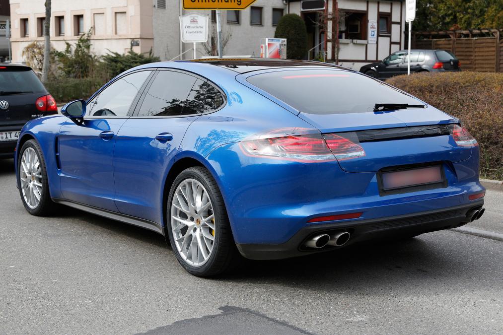 2016 Porsche Panamera �n Prototip Resim Galerisi