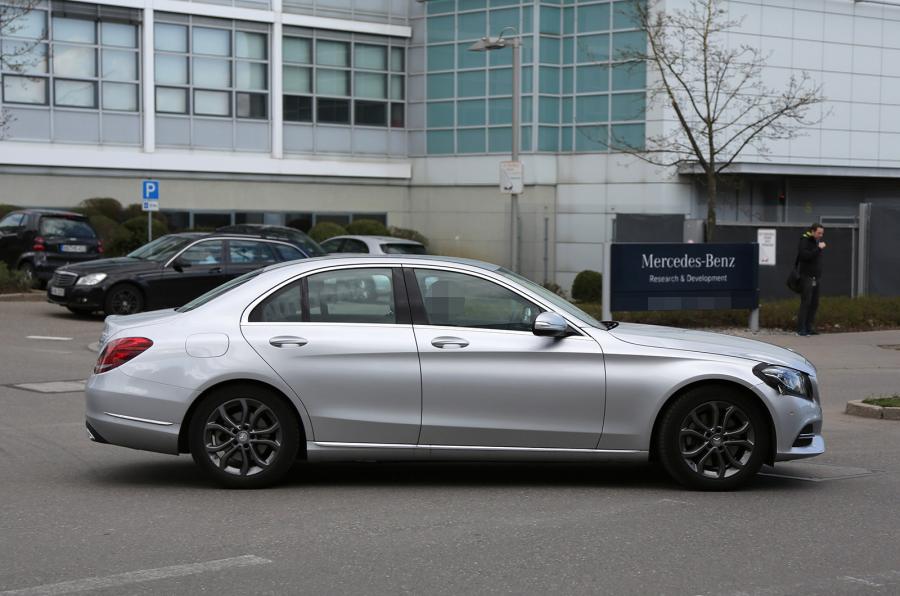 2017 Mercedes C Serisi Hafif Kamuflajl� Resim Galerisi