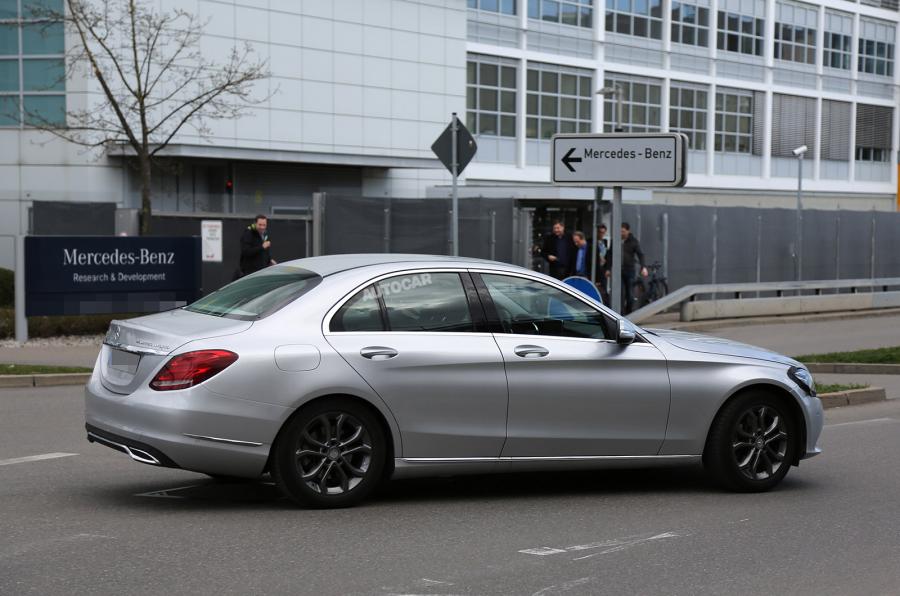 2017 Mercedes C Serisi Hafif Kamuflajl� Resim Galerisi