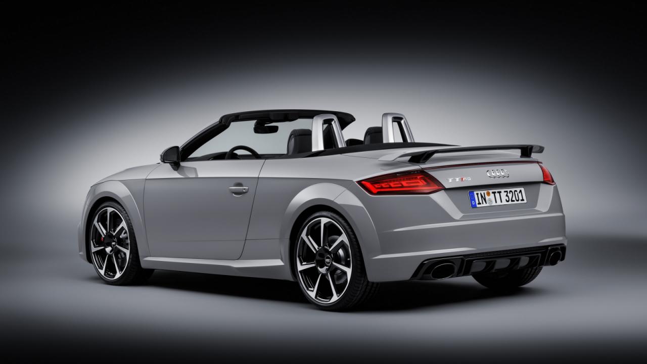 2016 Audi TT RS Coupe ve Roadster Galerisi