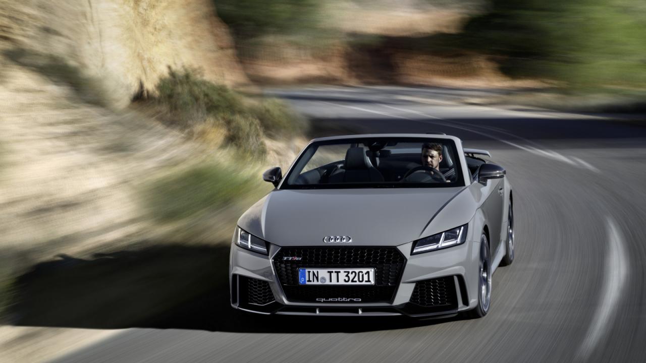 2016 Audi TT RS Coupe ve Roadster Galerisi