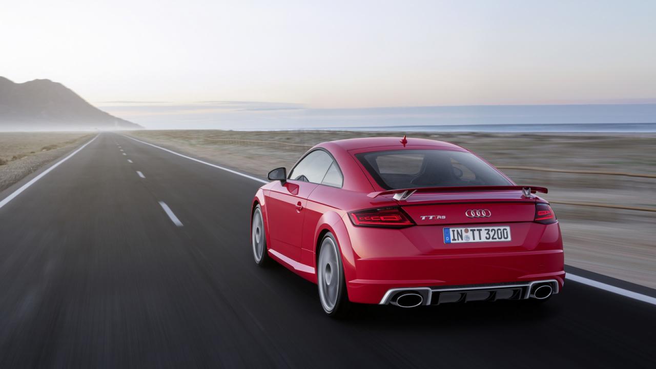 2016 Audi TT RS Coupe ve Roadster Galerisi