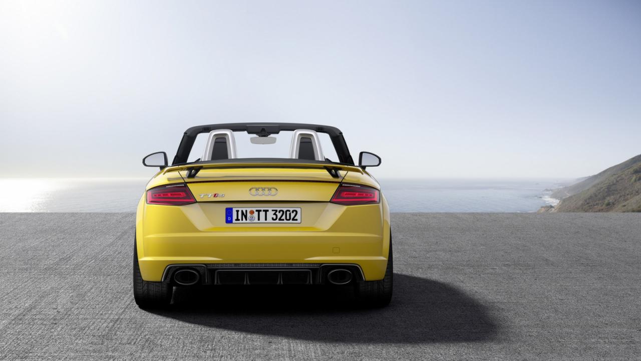2016 Audi TT RS Coupe ve Roadster Galerisi