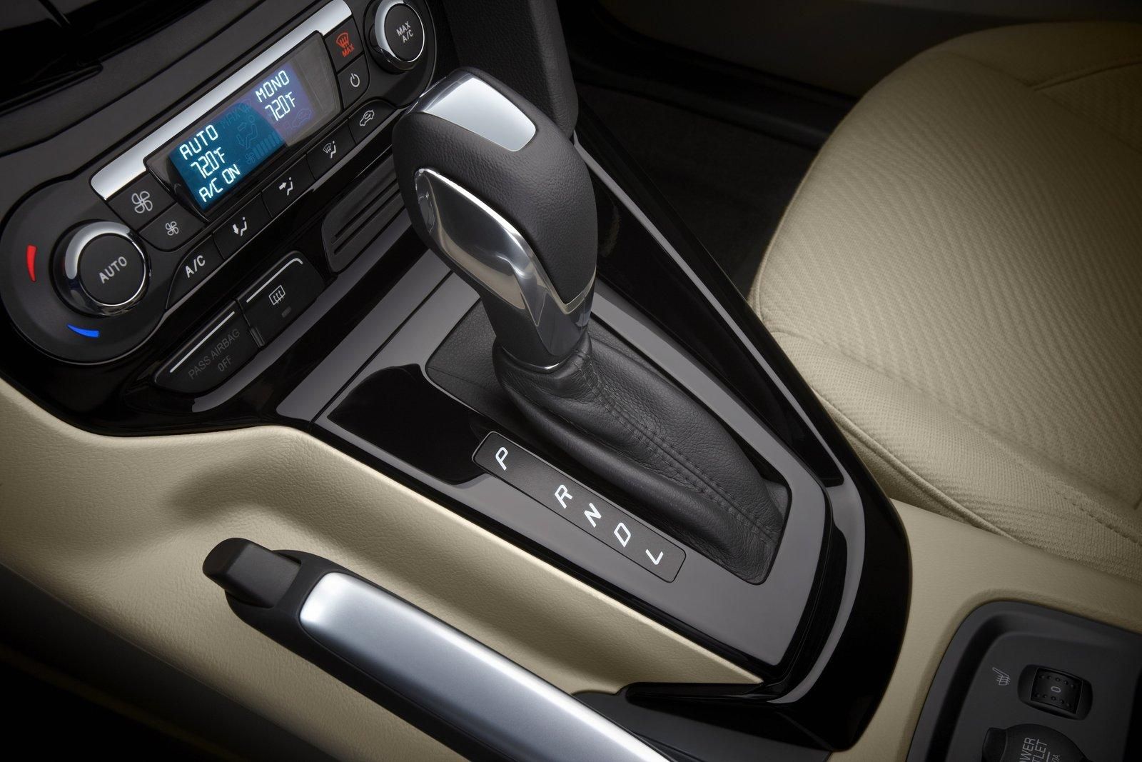 FORD FOCUS ELECTRIC GALER