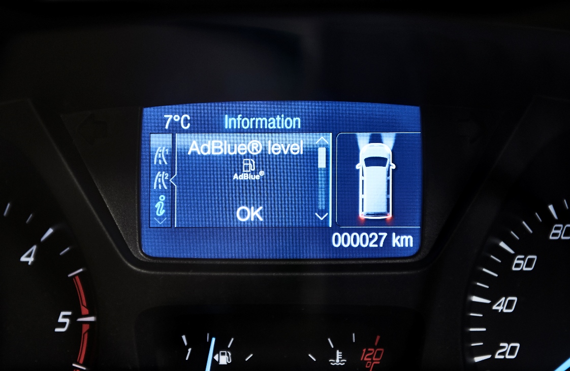  2016 Ford Transit ve  2016 Ford Transit Custom Resim Galerisi