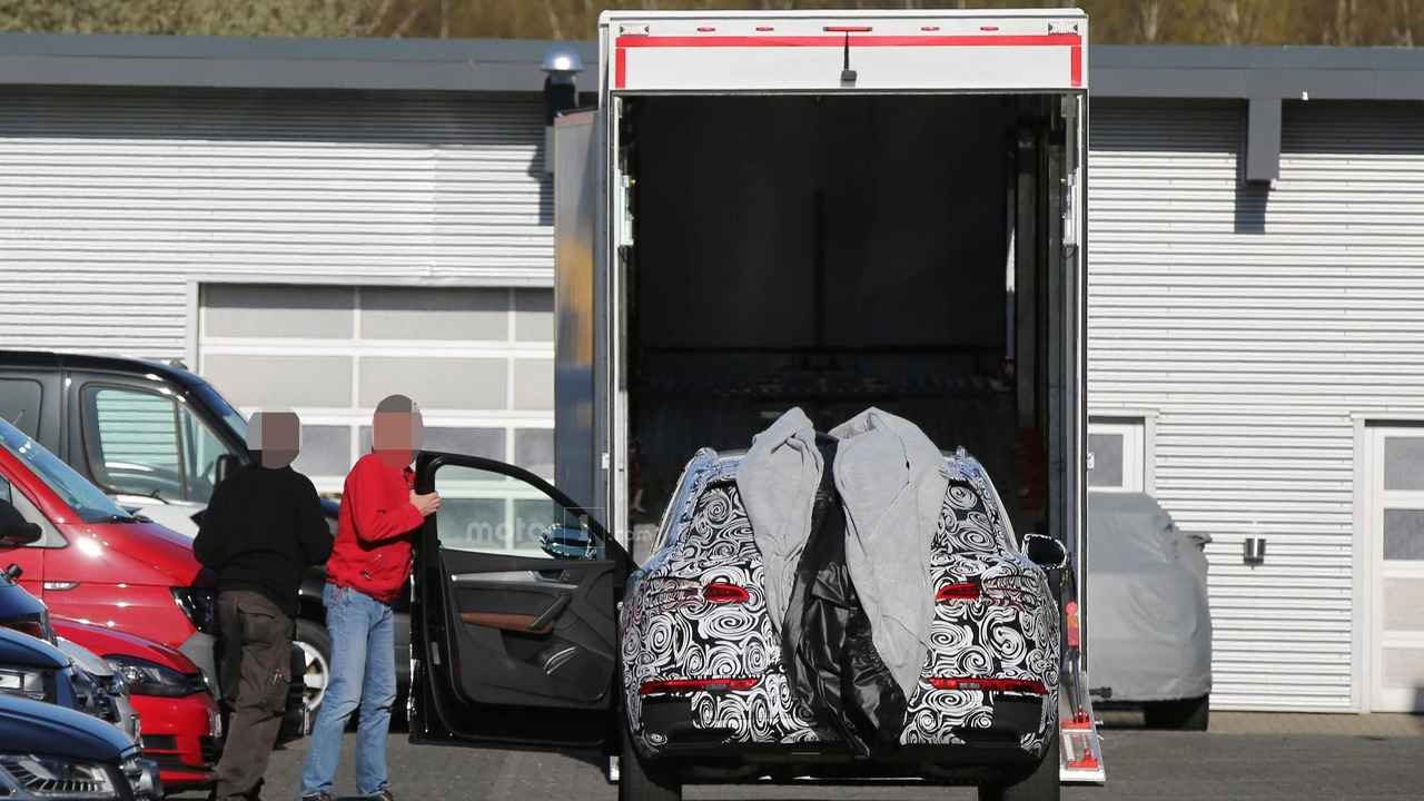 2017 Audi Q5 Kamuflajl� Olarak G�r�nt�lendi.