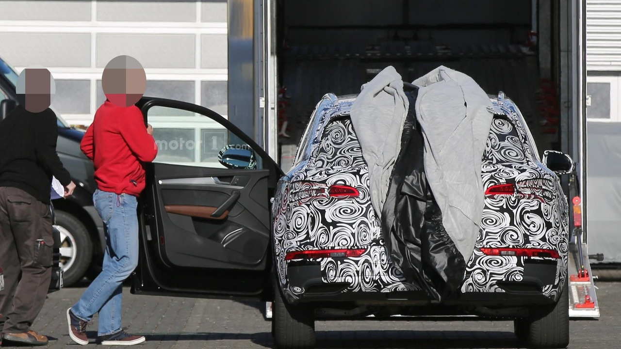 2017 Audi Q5 Kamuflajl� Olarak G�r�nt�lendi.