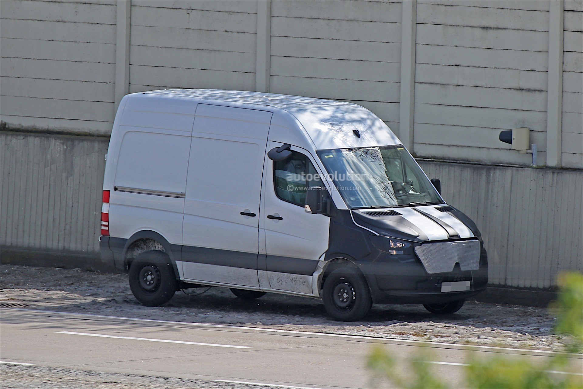 2017 Mercedes Benz Sprinter Kamuflajs�z Resim Galerisi