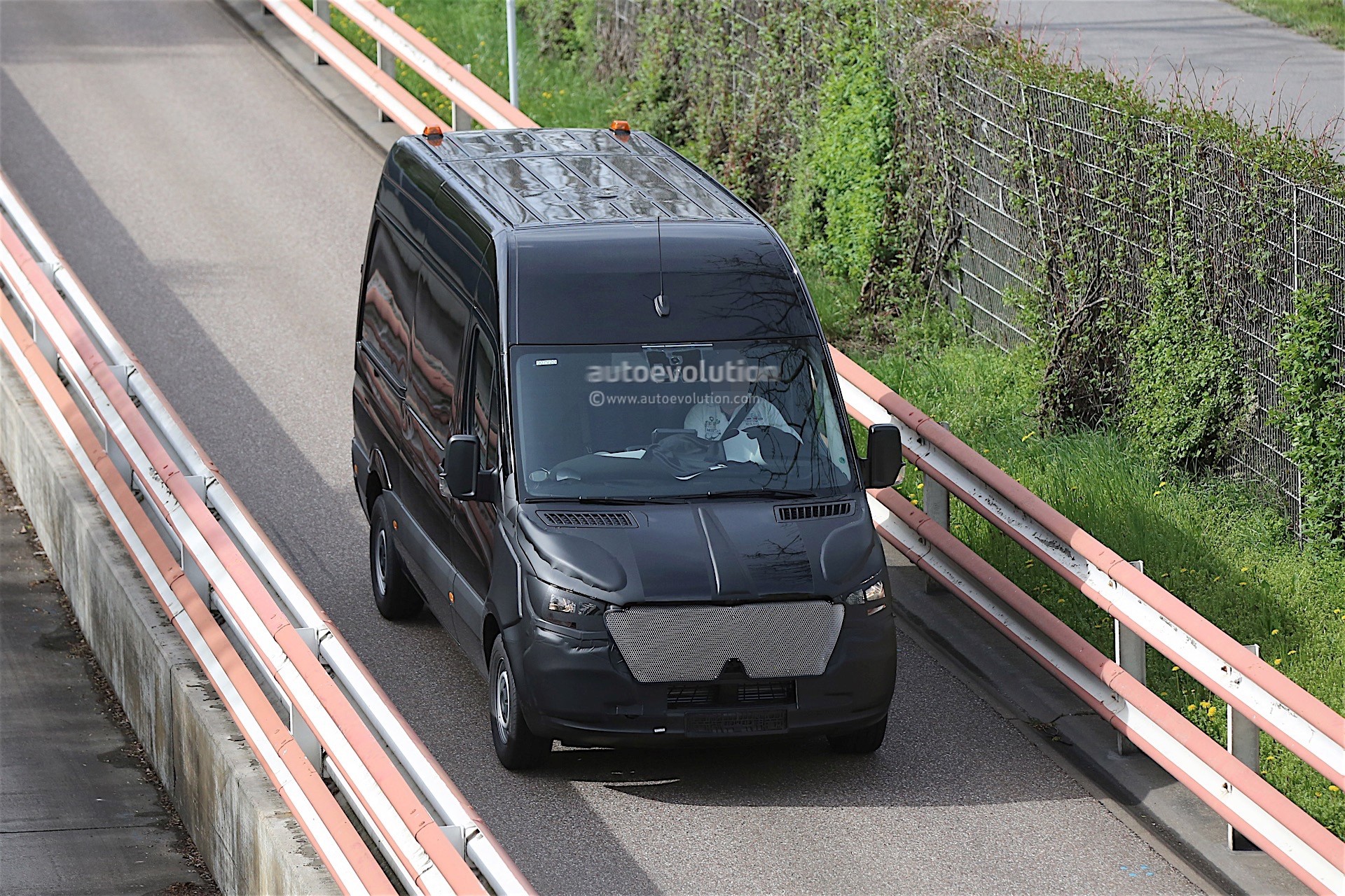 2017 Mercedes Benz Sprinter Kamuflajs�z Resim Galerisi