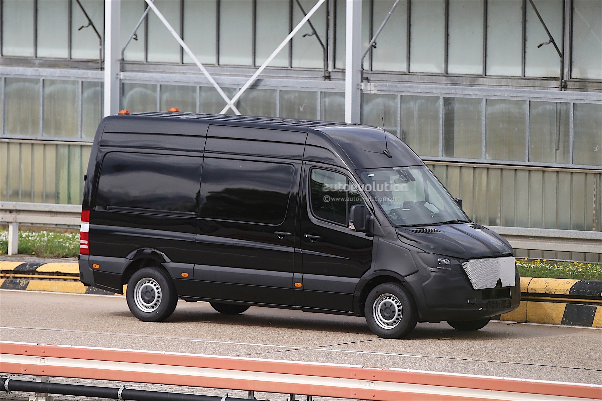 2017 Mercedes Benz Sprinter Kamuflajs�z Resim Galerisi