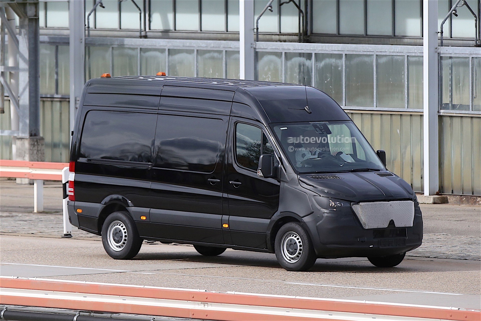 2017 Mercedes Benz Sprinter Kamuflajs�z Resim Galerisi
