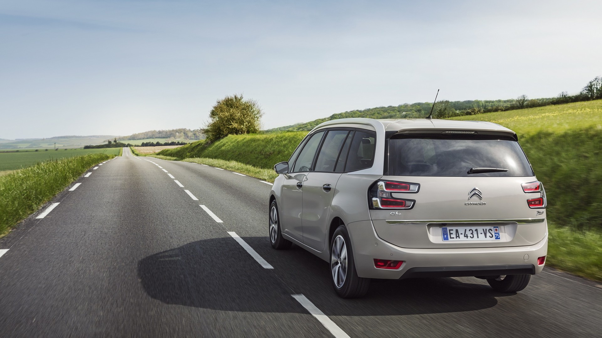 2016 Citroen Picasso Makyajl� Resim Galerisi