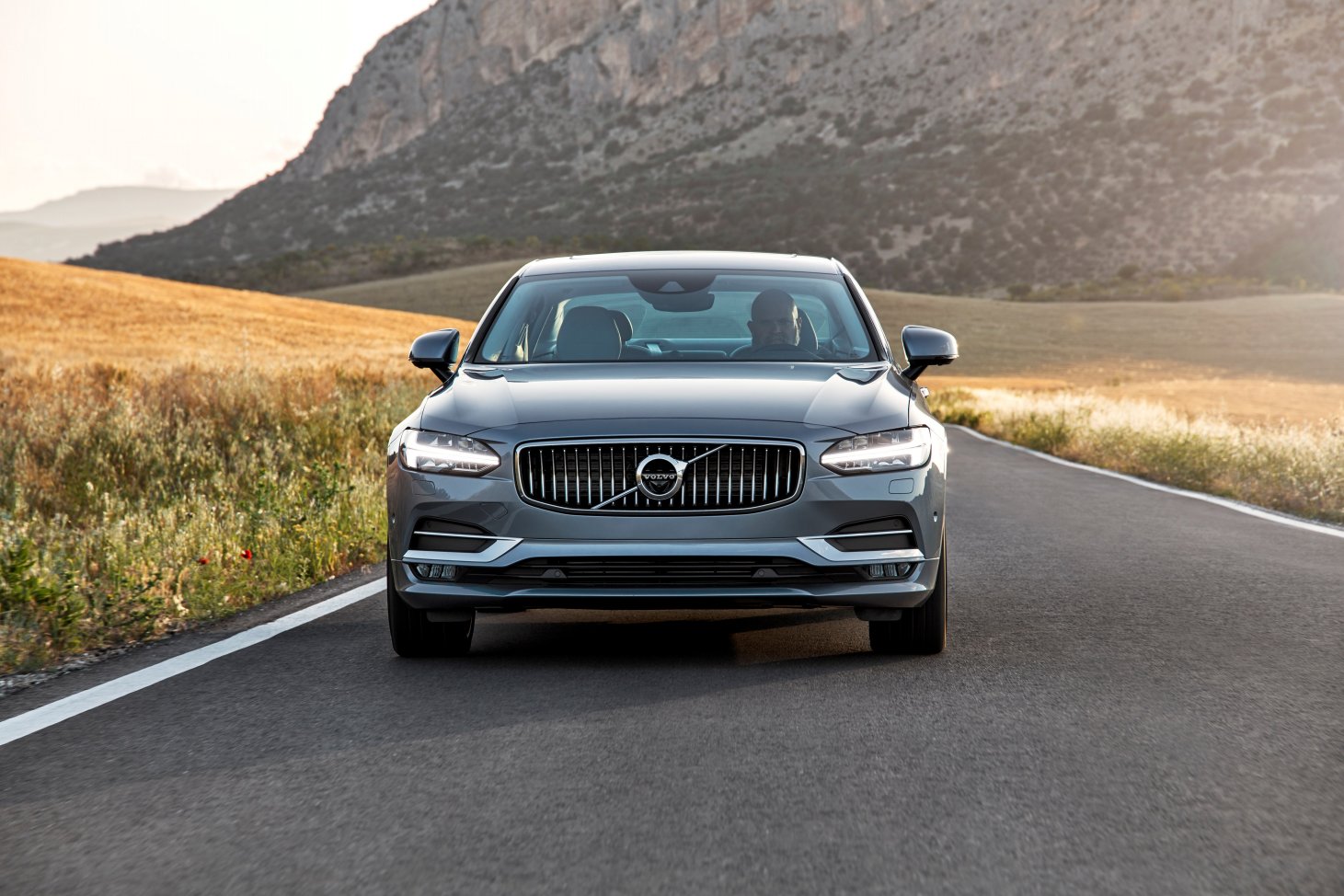 2017 Volvo S90 Detayl� Resim Galerisi