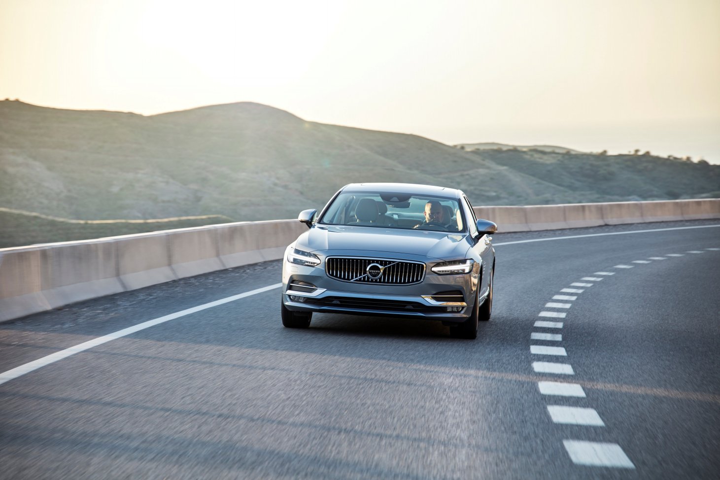 2017 Volvo S90 Detayl� Resim Galerisi