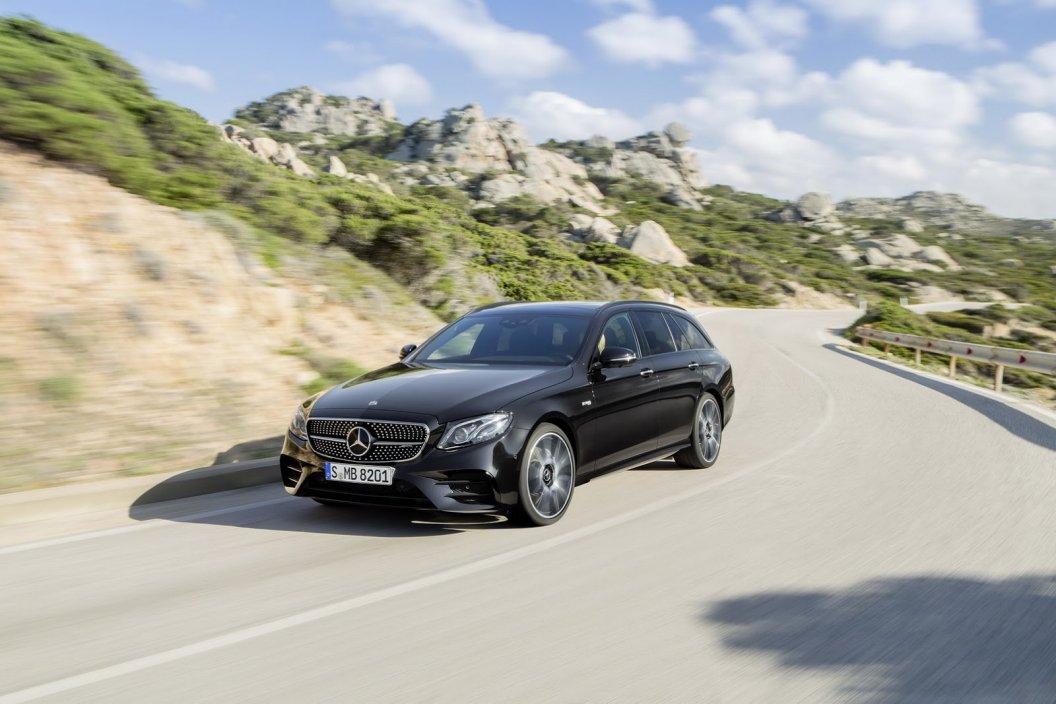 Mercedes E43 AMG Estate Resim Galerisi