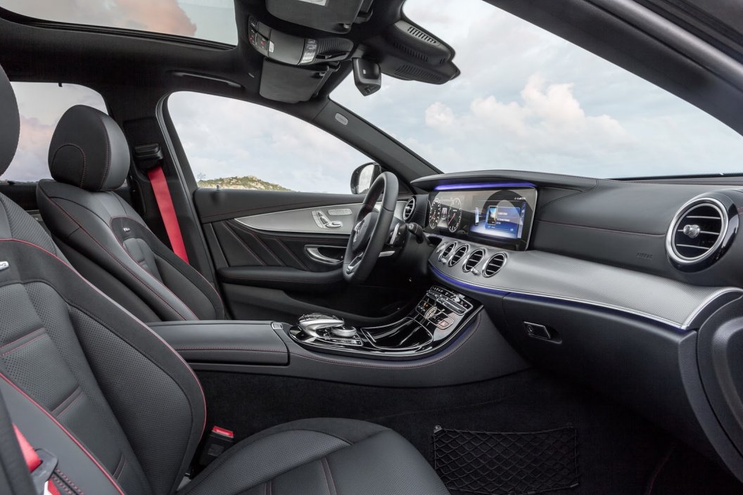 Mercedes E43 AMG Estate Resim Galerisi