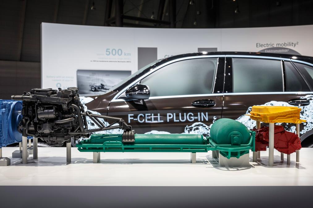 2017 Mercedes GLC Fuel Cell Resim Galerisi