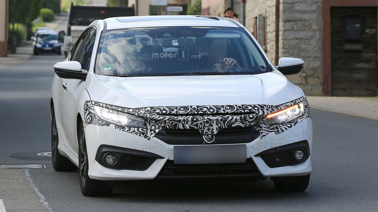 2017 Honda Civic Ailesi Avrupa Kamuflajl� Resim Galerisi