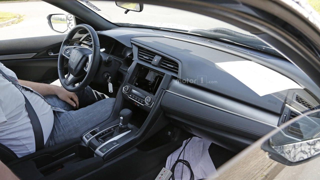 2017 Honda Civic Ailesi Avrupa Kamuflajl� Resim Galerisi