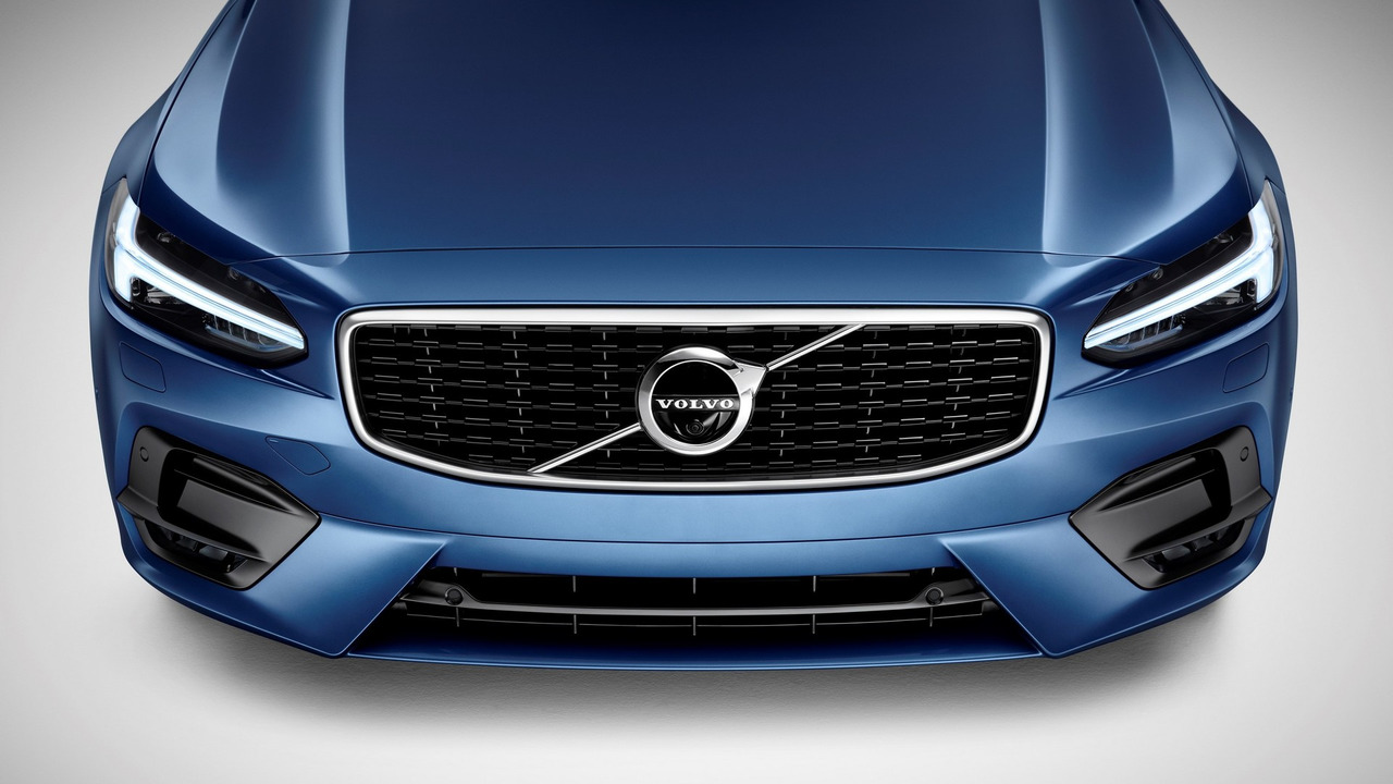 Volvo S90 ve V90 R-Design Resim Galerisi