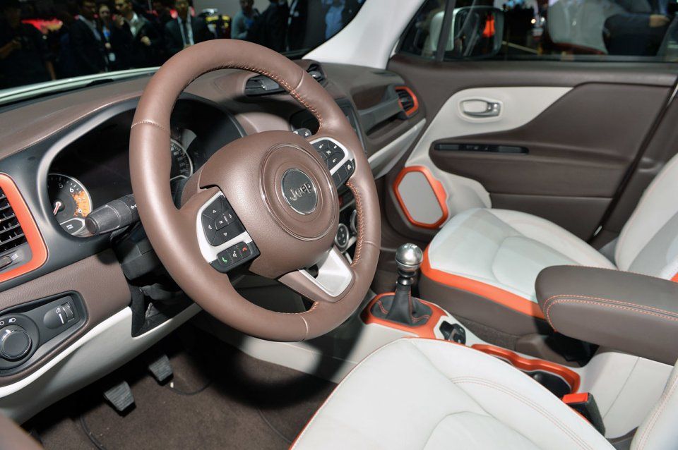 YEN JEEP RENEGADE CENEVRE RESM GALERS