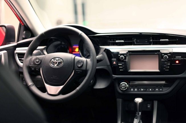 YEN TOYOTA COROLLA AMERKAN VERSYON LANSMAN GALERS