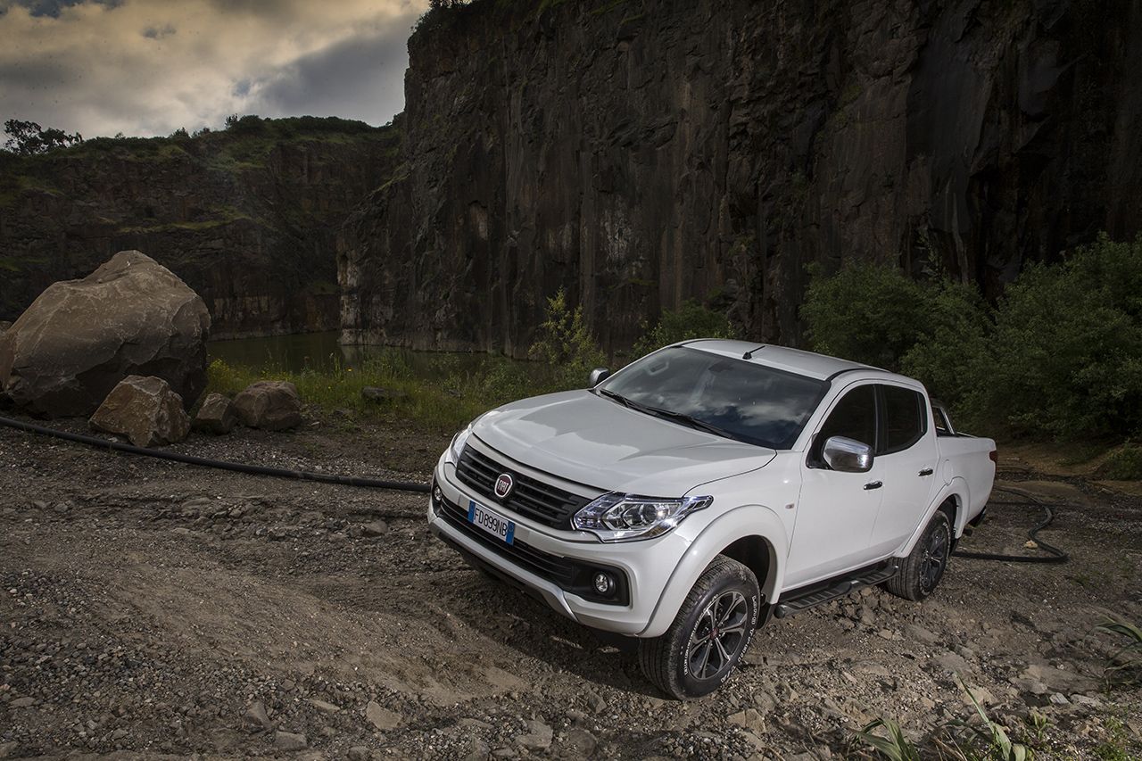 Fiat Fullback Detayl� Resim Galerisi