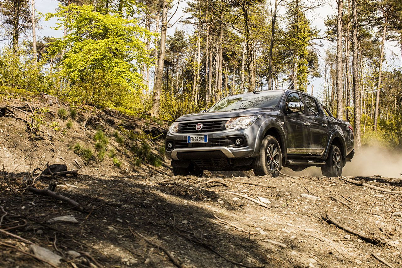 Fiat Fullback Detayl� Resim Galerisi