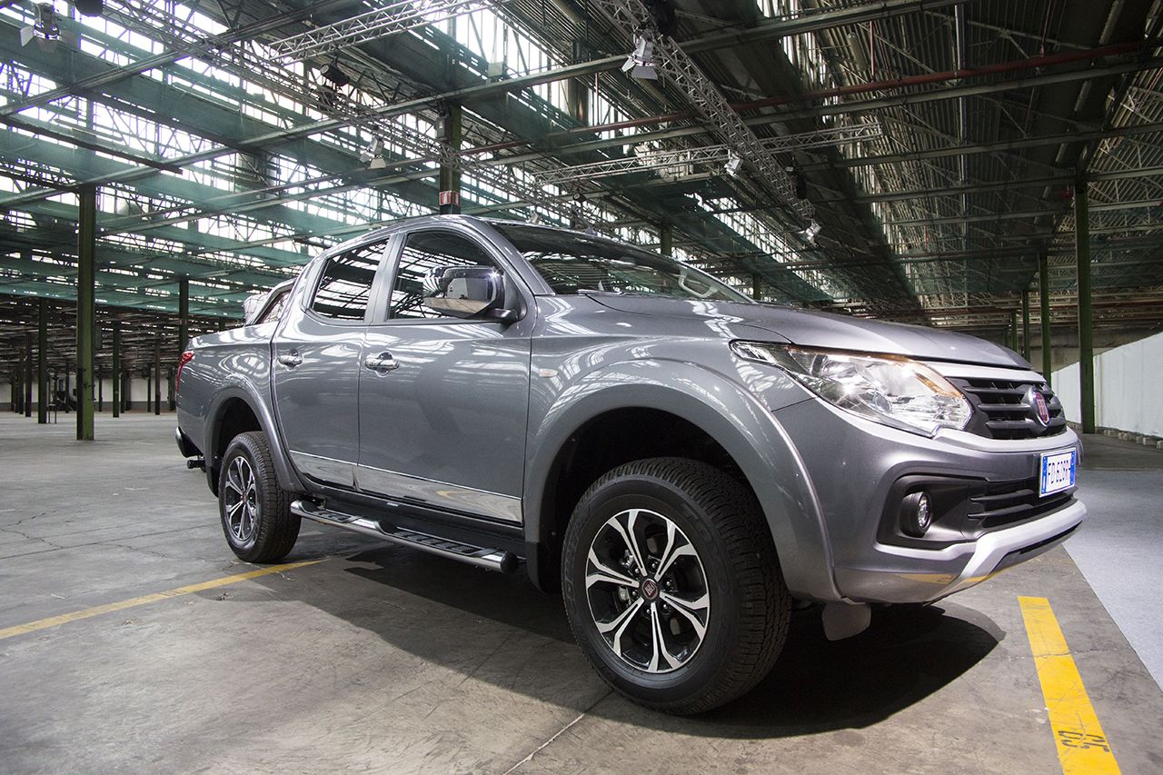 Fiat Fullback Detayl� Resim Galerisi