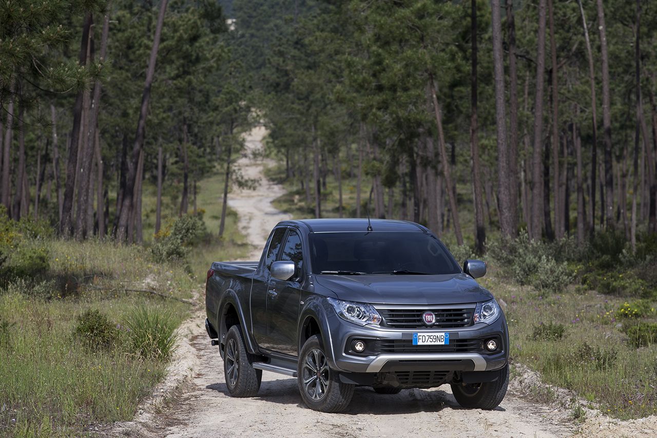Fiat Fullback Detayl� Resim Galerisi