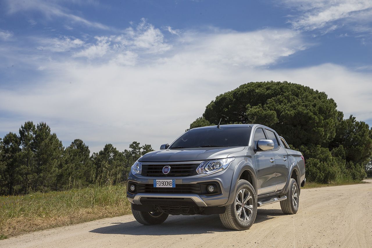 Fiat Fullback Detayl� Resim Galerisi