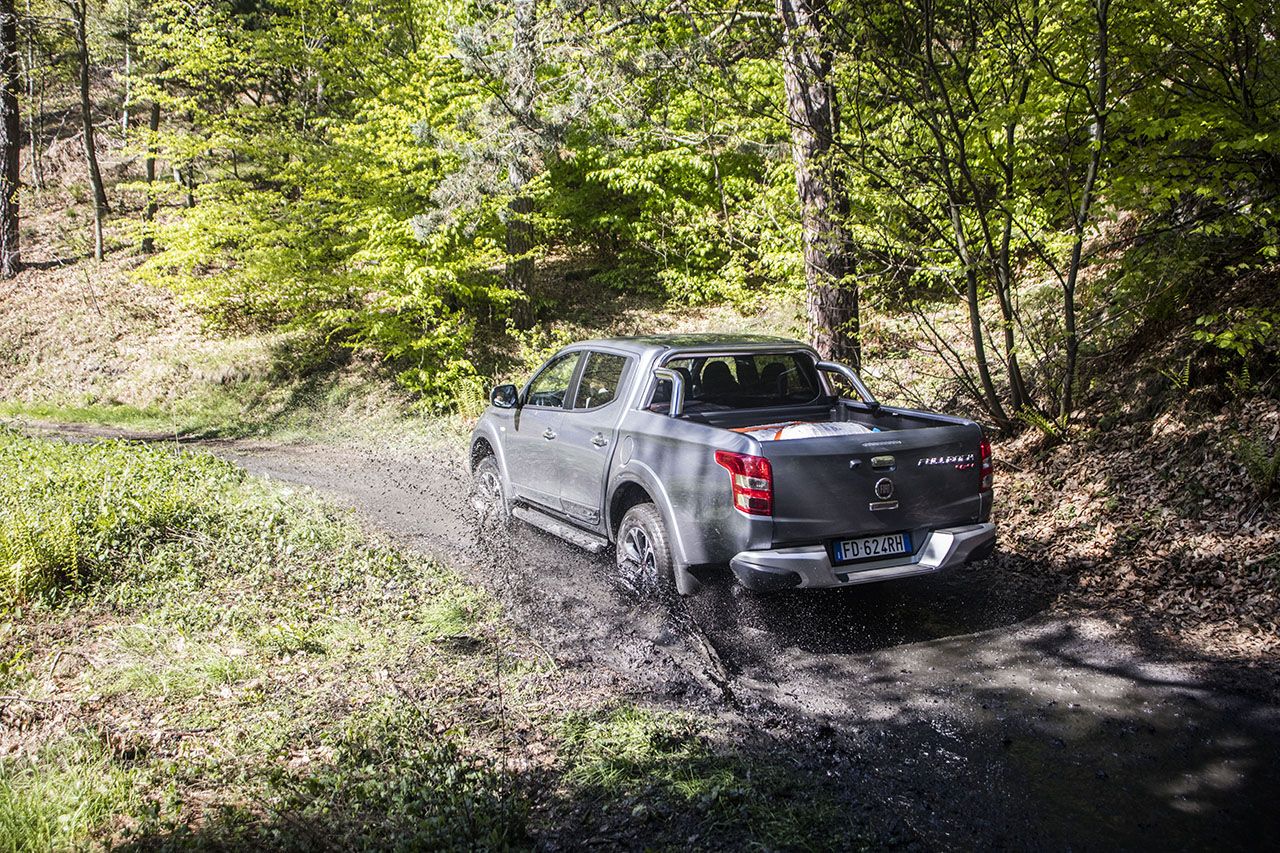 Fiat Fullback Detayl� Resim Galerisi