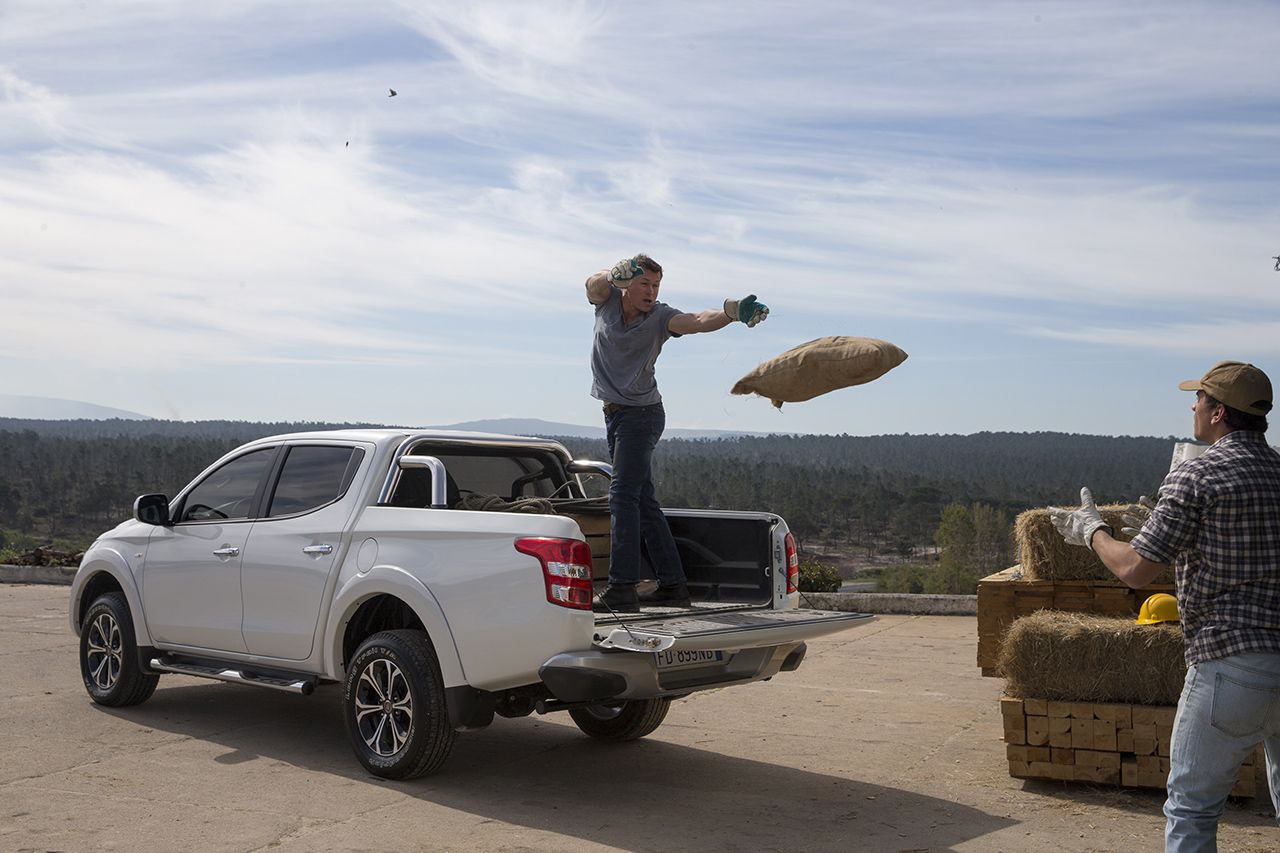 Fiat Fullback Detayl� Resim Galerisi