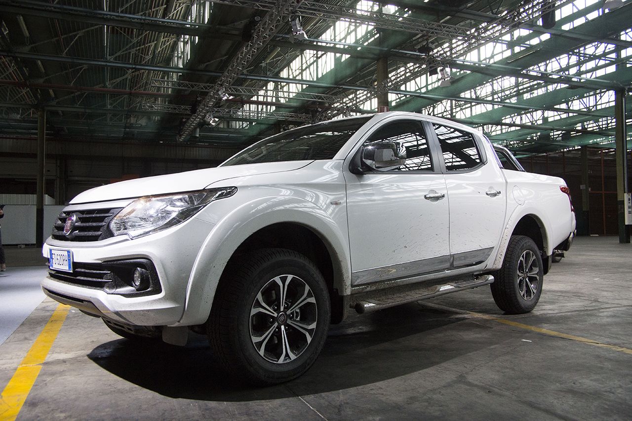 Fiat Fullback Detayl� Resim Galerisi