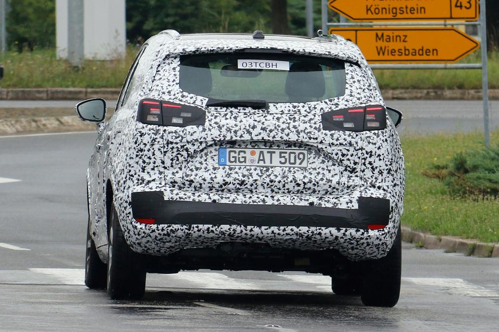 2017 Opel Meriva Kamuflajl� Resim Galerisi