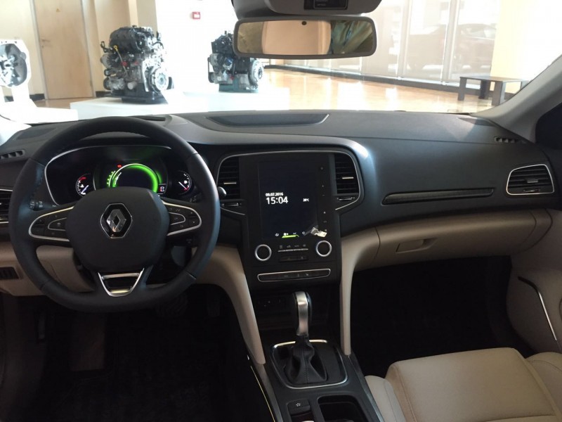 2016 Renault Megane Sedan Lansman Resim Galerisi