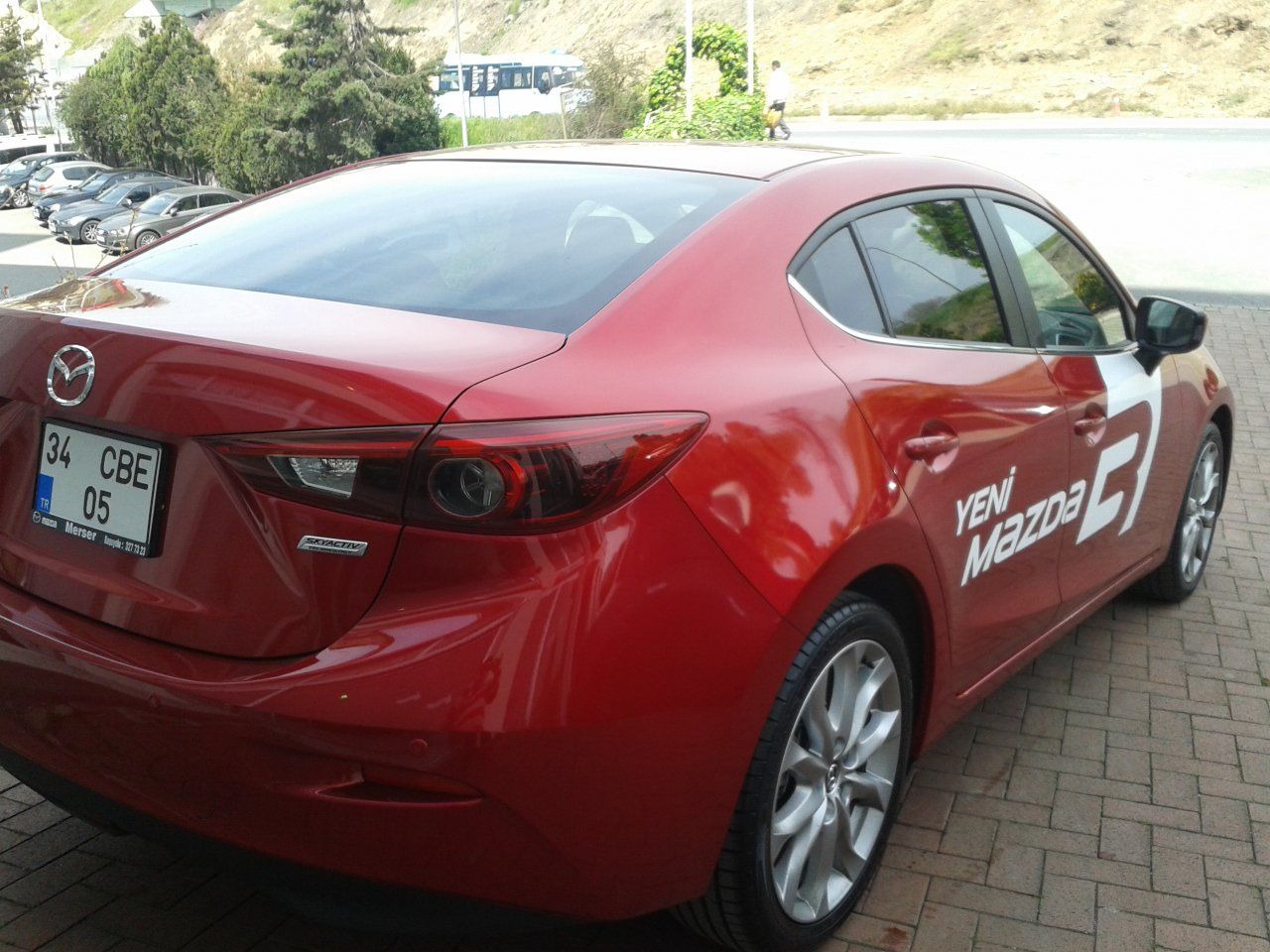 YEN NESL 2014 MAZDA 3 TRKYE'DE RESM GALERS