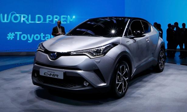 Yeni Toyota C-HR resim galerisi
