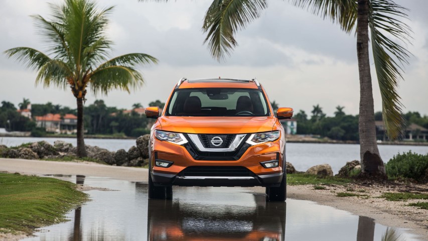 Nissan Rogue 2017 resim galerisi