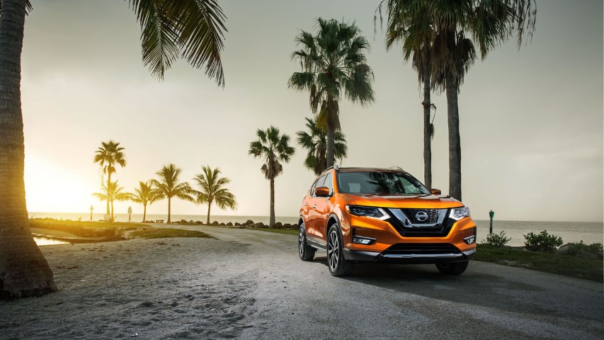 Nissan Rogue 2017 resim galerisi