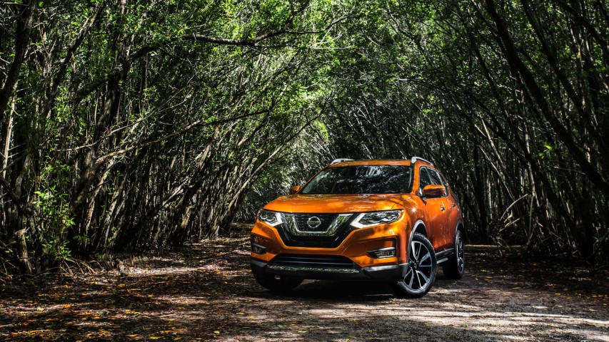 Nissan Rogue 2017 resim galerisi