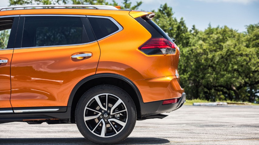 Nissan Rogue 2017 resim galerisi