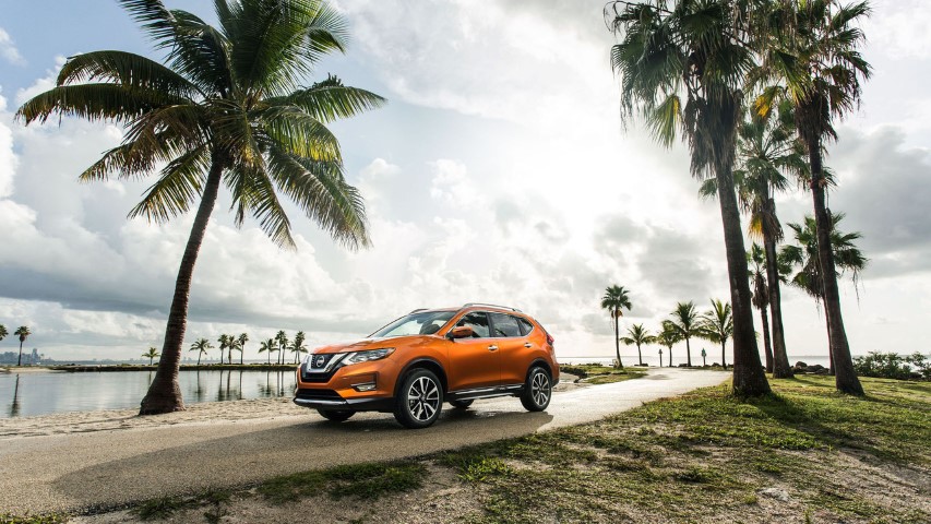 Nissan Rogue 2017 resim galerisi